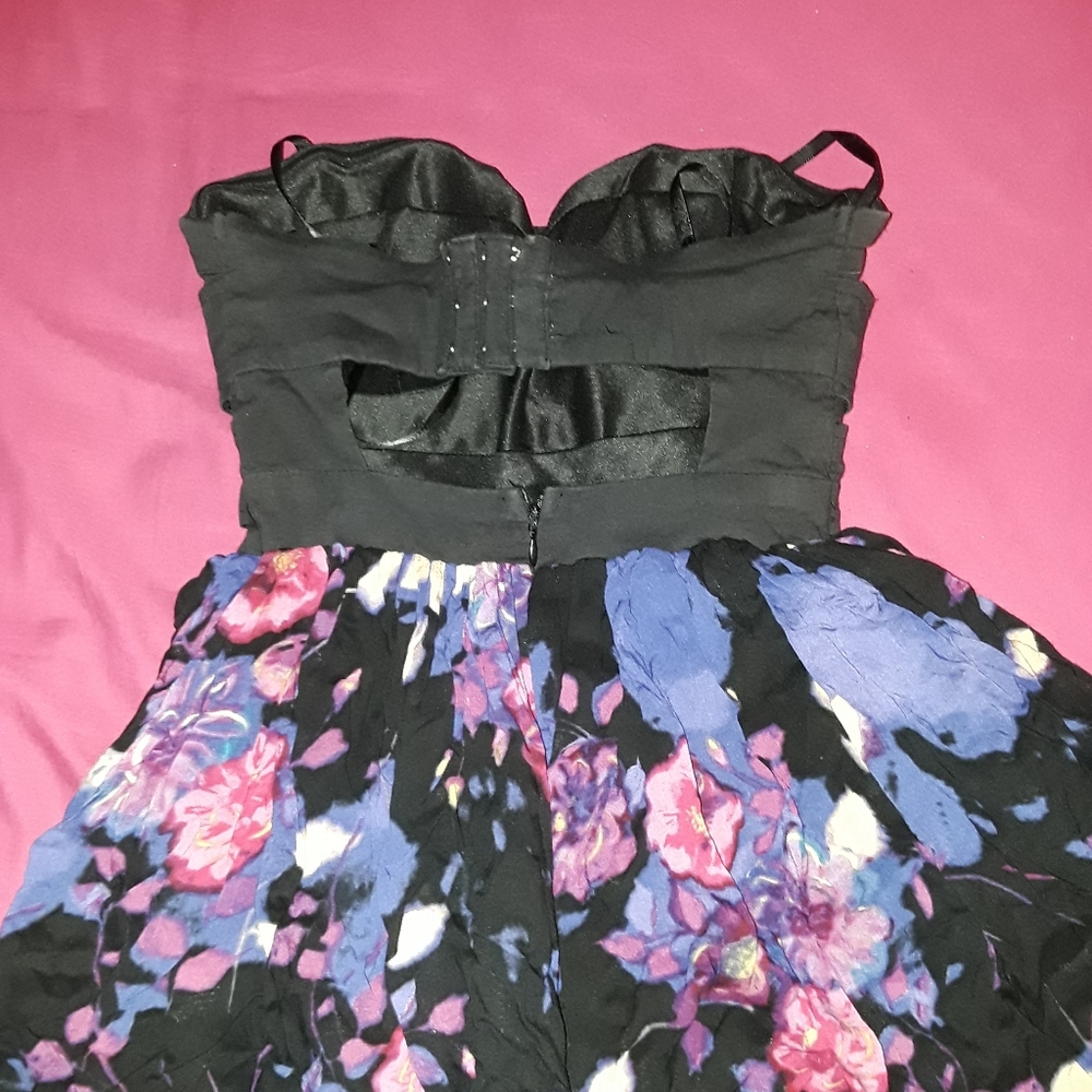 Charlotte Russe Floral strapless dress - Picture 12 of 14